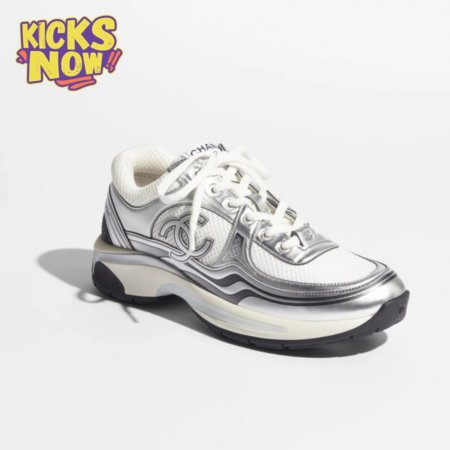 CHANEL SNEAKERS White & Silver - CC7