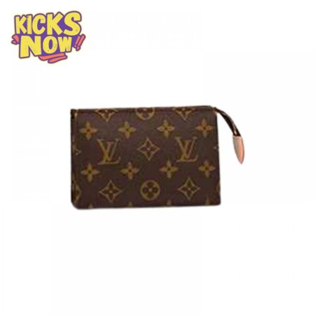 toiletry pouch 15 monogram canvas lp49