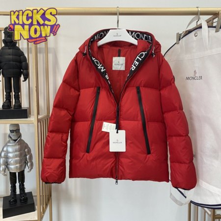 Moncler Down Jacket MC330067