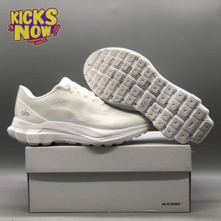 Alo Yoga Runner White
