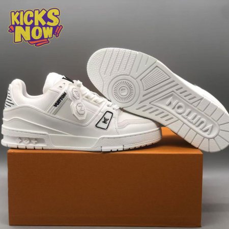 Arch Light Trainer White Sneakers