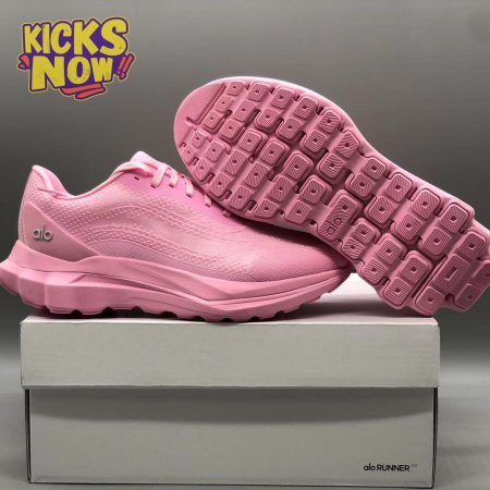 Alo Yoga Runner Pink