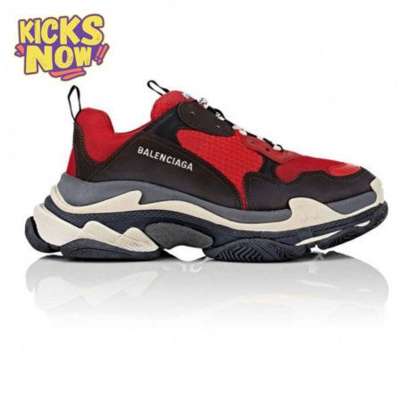 BALENCIAGA TRIPLE S TRAINERS - BB31