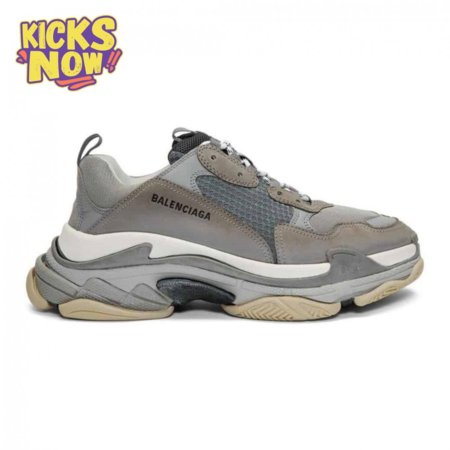 BALENCIAGA TRIPLE S TRAINERS - BB27